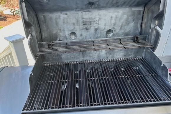 Gas Grill Cleaning
